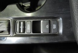 2024 Honda Civic Sport Touring - Image 48