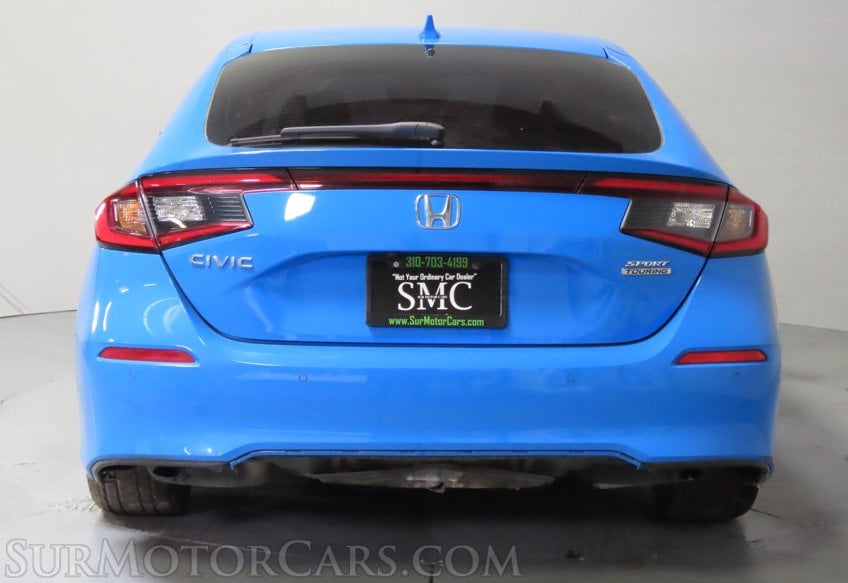 2024 Honda Civic Sport Touring - Image 11
