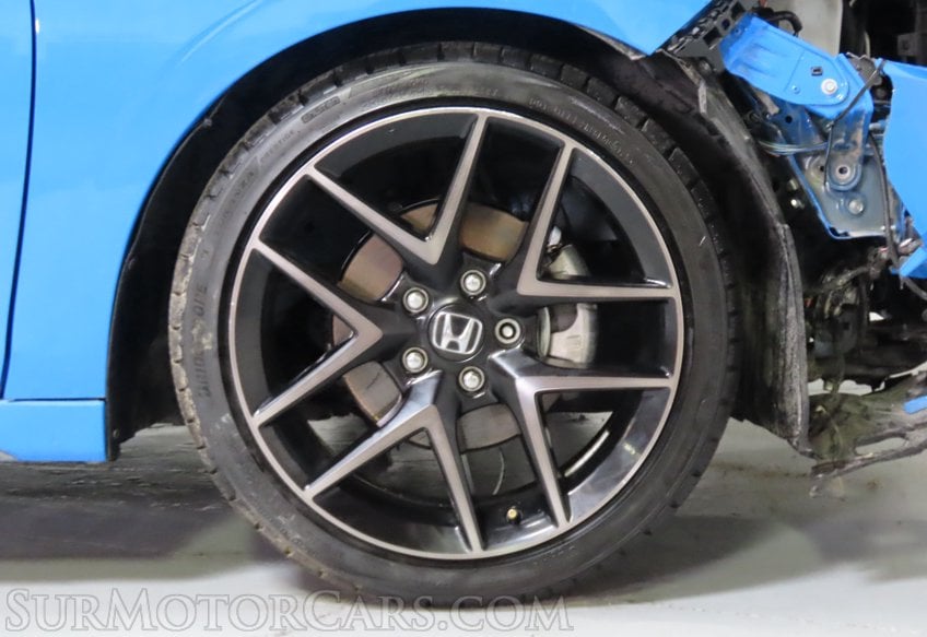 2024 Honda Civic Sport Touring - Image 20