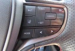 2019 Lexus UX 200 F Sport - Image 35
