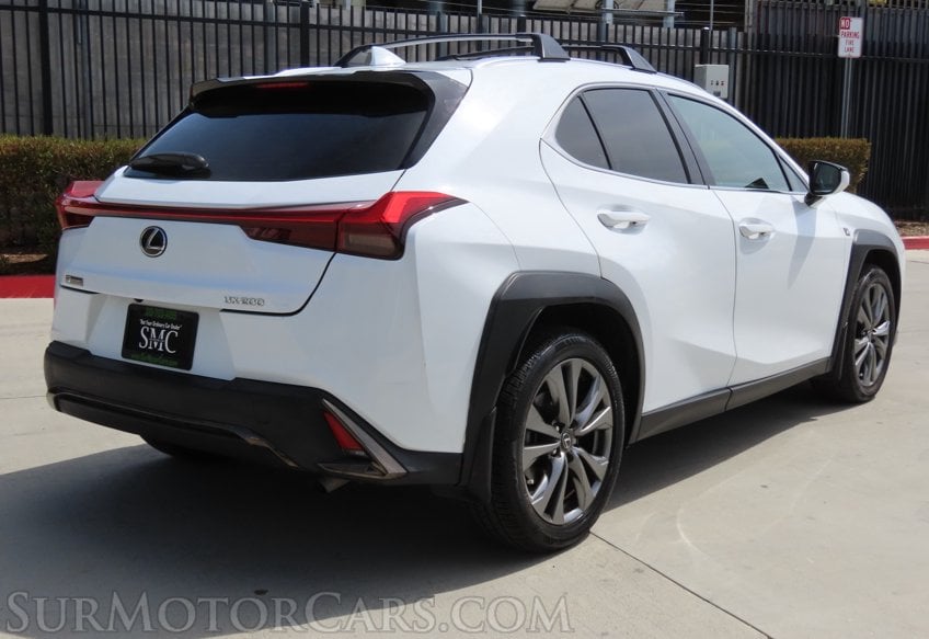 2019 Lexus UX 200 F Sport - Image 9