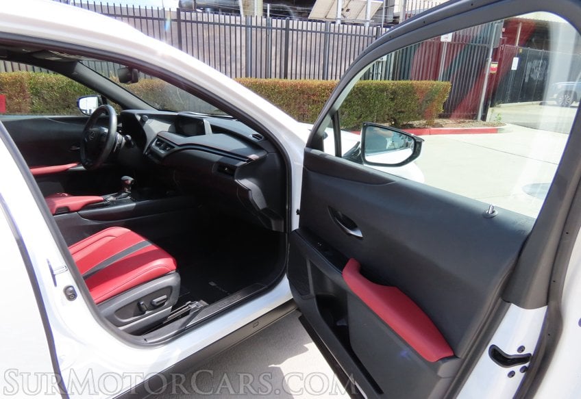 2019 Lexus UX 200 F Sport - Image 21