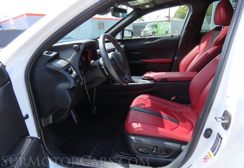 2019 Lexus UX 200 F Sport - Image 24