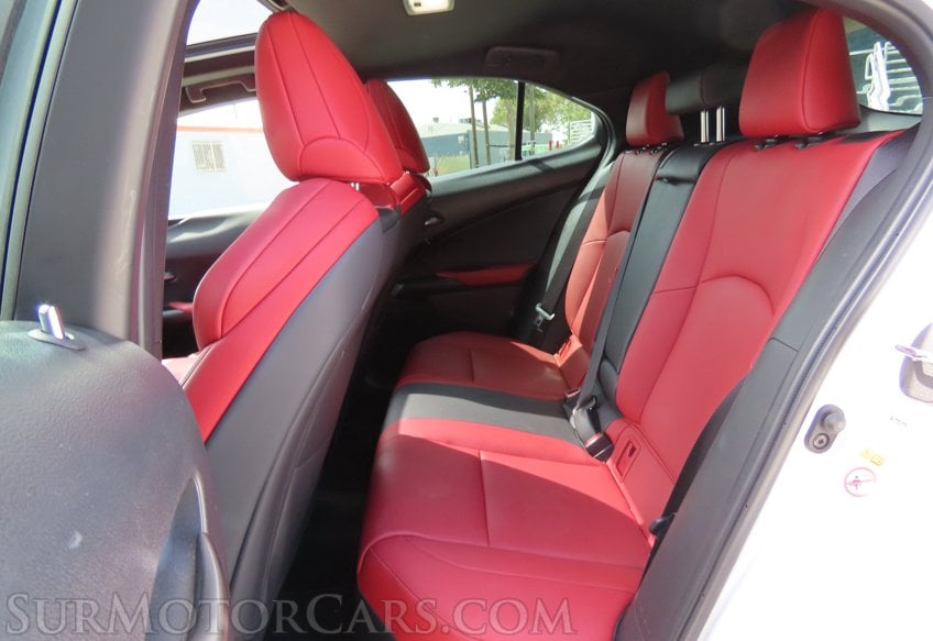 2019 Lexus UX 200 F Sport - Image 30