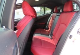 2019 Lexus UX 200 F Sport - Image 30