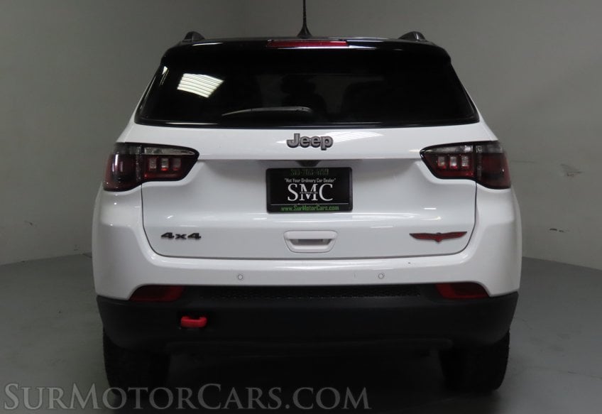 2026 Jeep Compass Trailhawk - Image 11