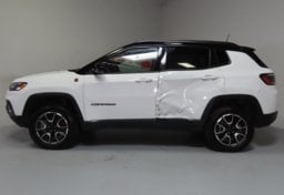 2026 Jeep Compass Trailhawk - Image 6