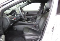 2026 Jeep Compass Trailhawk - Image 23