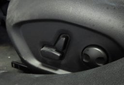 2026 Jeep Compass Trailhawk - Image 38