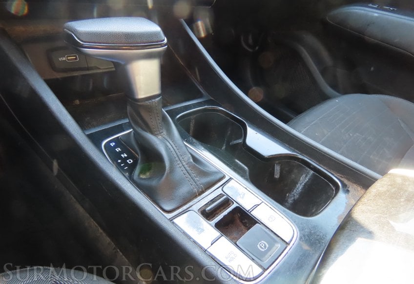 2022 Hyundai SANTA CRUZ SE - Image 17