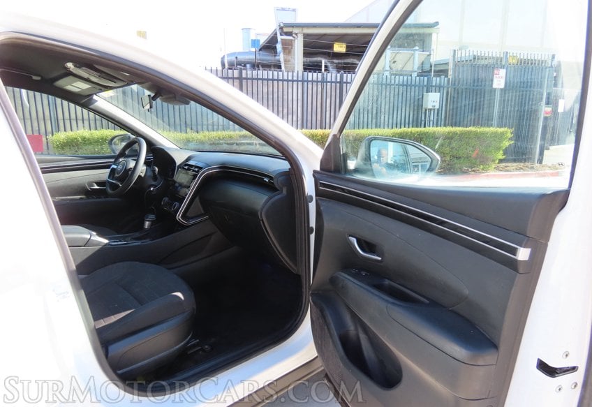 2022 Hyundai SANTA CRUZ SE - Image 45