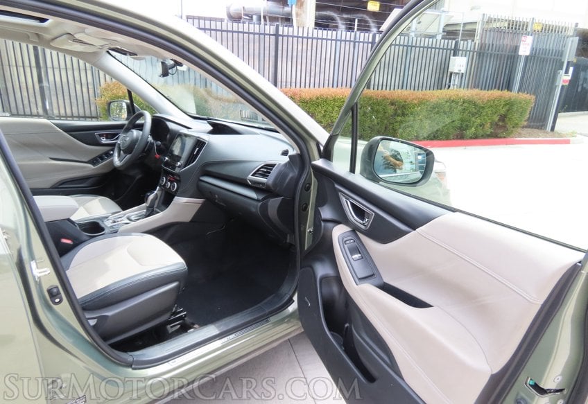 2021 Subaru Forester Limited - Image 22