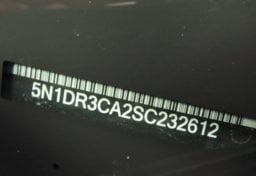 2025 Nissan Pathfinder SL - Image 34