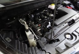 2025 Nissan Pathfinder SL - Image 37