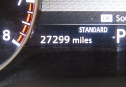 2025 Nissan Pathfinder SL - Image 43