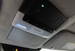 2025 Nissan Pathfinder SL - Image 51