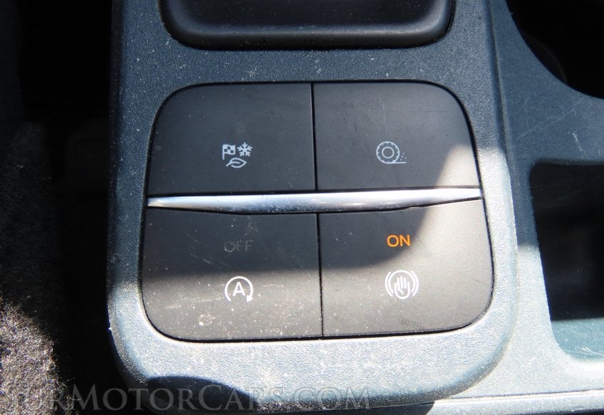2024 Ford Maverick XL - Image 37
