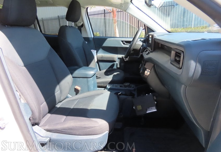 2024 Ford Maverick XL - Image 23