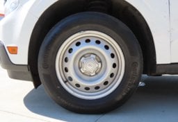 2024 Ford Maverick XL - Image 17