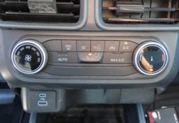 2024 Ford Maverick XL - Image 34