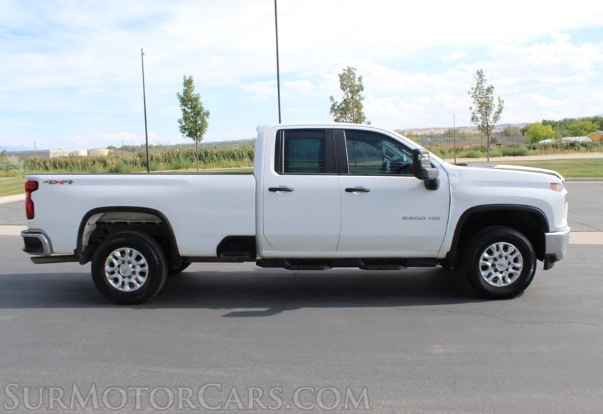 2022 Chevrolet Silverado 2500HD 4x4 - Image 11