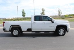 2022 Chevrolet Silverado 2500HD 4x4 - Image 11