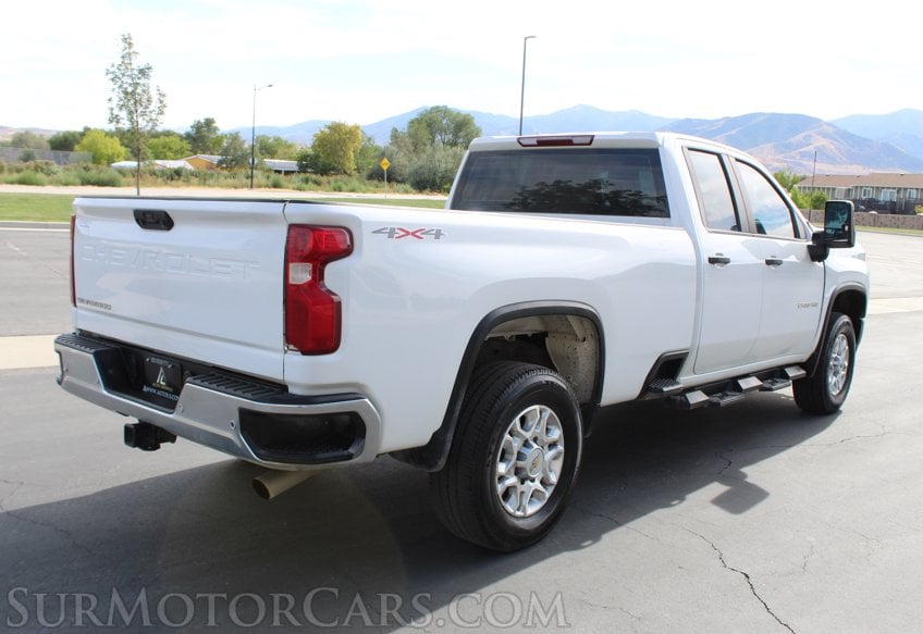 2022 Chevrolet Silverado 2500HD 4x4 - Image 6