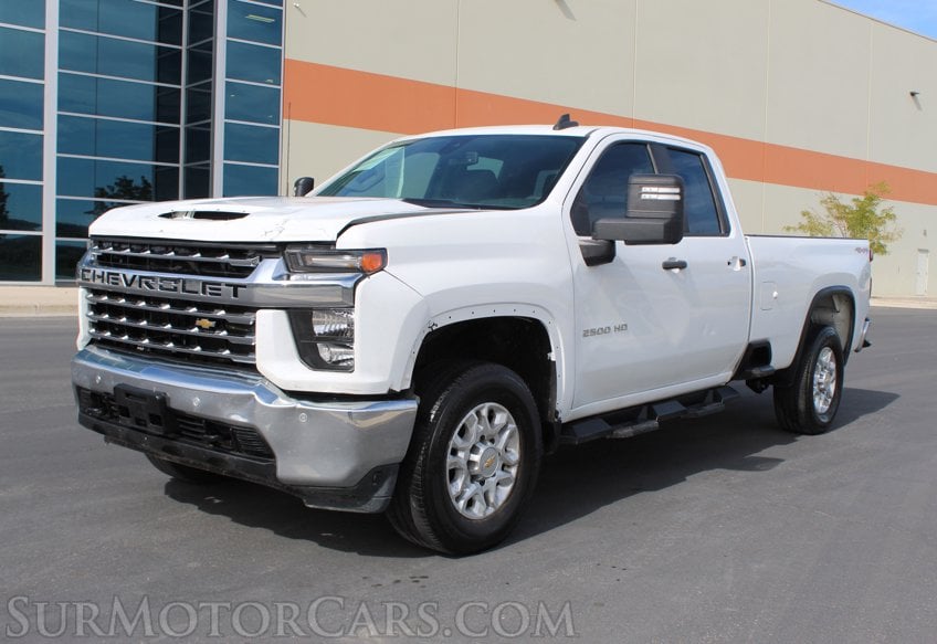 2022 Chevrolet Silverado 2500HD 4x4 - Image 2