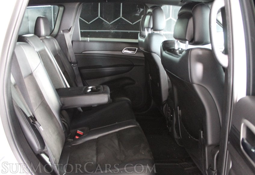 2019 Jeep Grand Cherokee 4x4 - Image 35