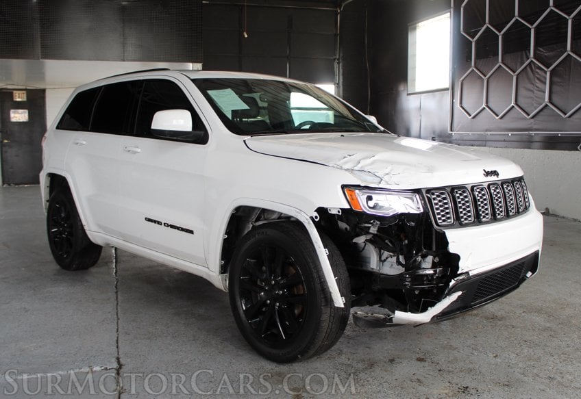 2019 Jeep Grand Cherokee 4x4 - Image 2