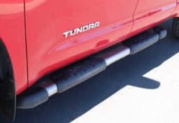 2014 Toyota Tundra - Image 22