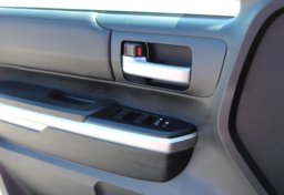 2014 Toyota Tundra - Image 62