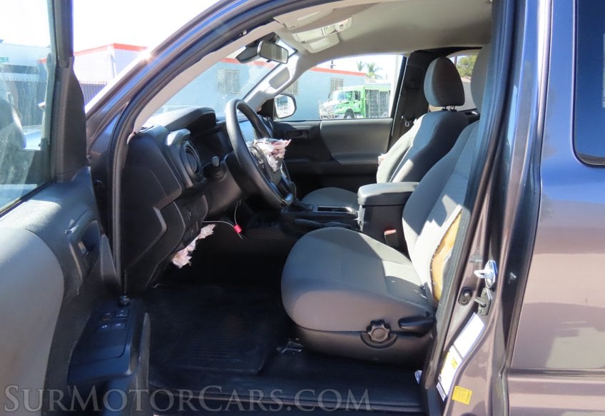 2022 Toyota Tacoma - Image 22