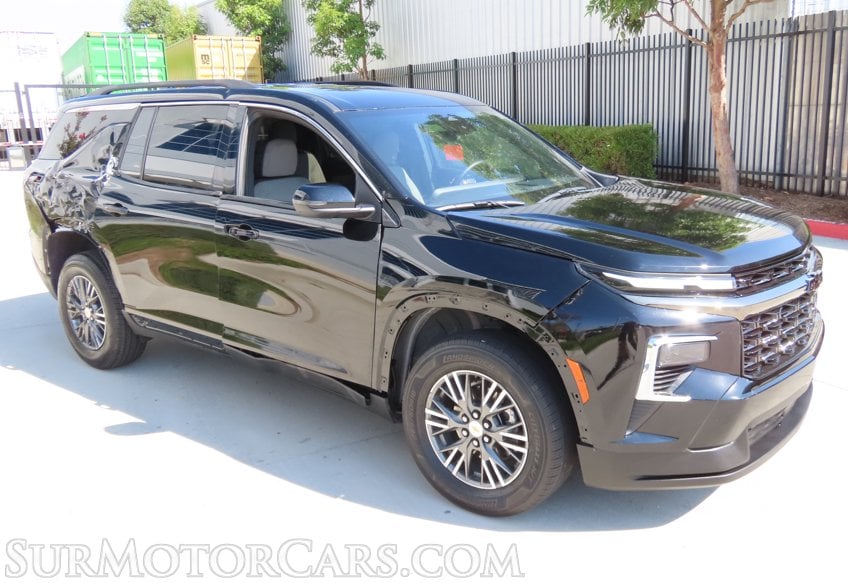 2026 Chevrolet Traverse LT - Image 2