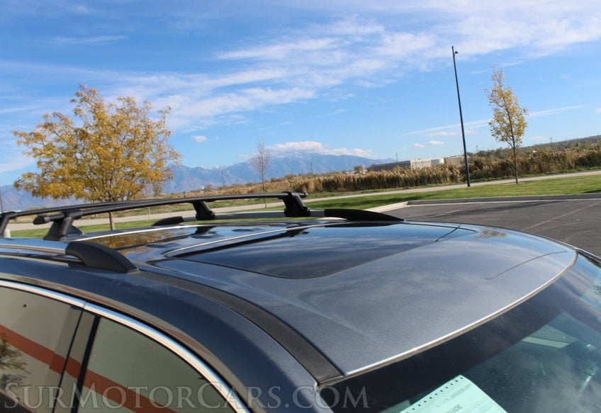 2023 Chevrolet Traverse High Country - Image 16