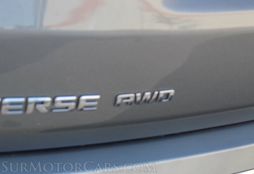 2023 Chevrolet Traverse High Country - Image 35