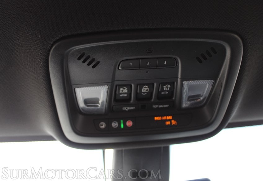 2023 Chevrolet Traverse High Country - Image 30