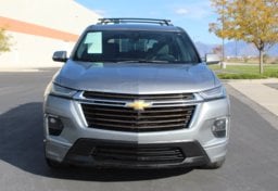 2023 Chevrolet Traverse High Country - Image 12