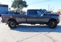 2022 Ram 2500 Laramie - Image 10