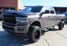 2022 Ram 2500 Laramie - Image 3
