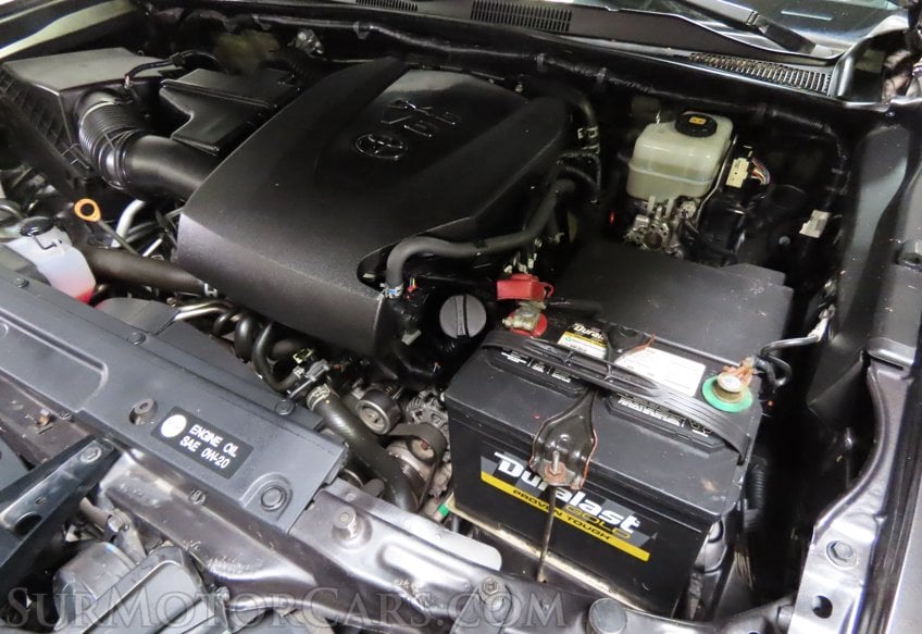 2018 Toyota Tacoma TRD Off-Road - Image 29