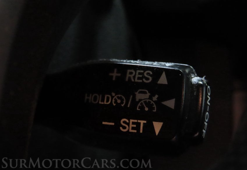 2018 Toyota Tacoma TRD Off-Road - Image 17