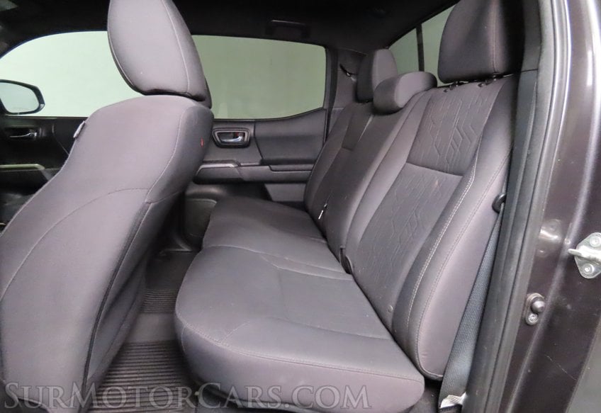 2018 Toyota Tacoma TRD Off-Road - Image 50