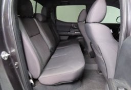 2018 Toyota Tacoma TRD Off-Road - Image 43