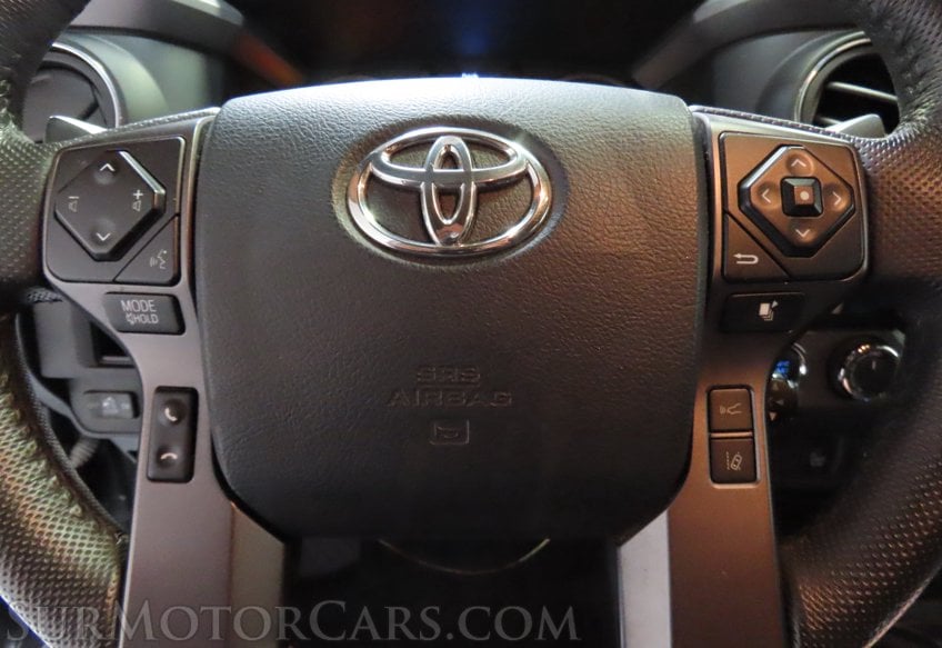 2018 Toyota Tacoma TRD Off-Road - Image 19