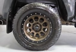 2018 Toyota Tacoma TRD Off-Road - Image 35