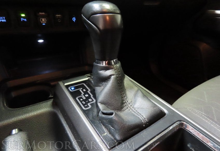 2018 Toyota Tacoma TRD Off-Road - Image 26