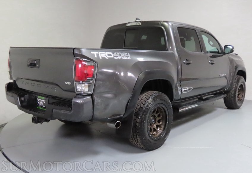 2018 Toyota Tacoma TRD Off-Road - Image 7