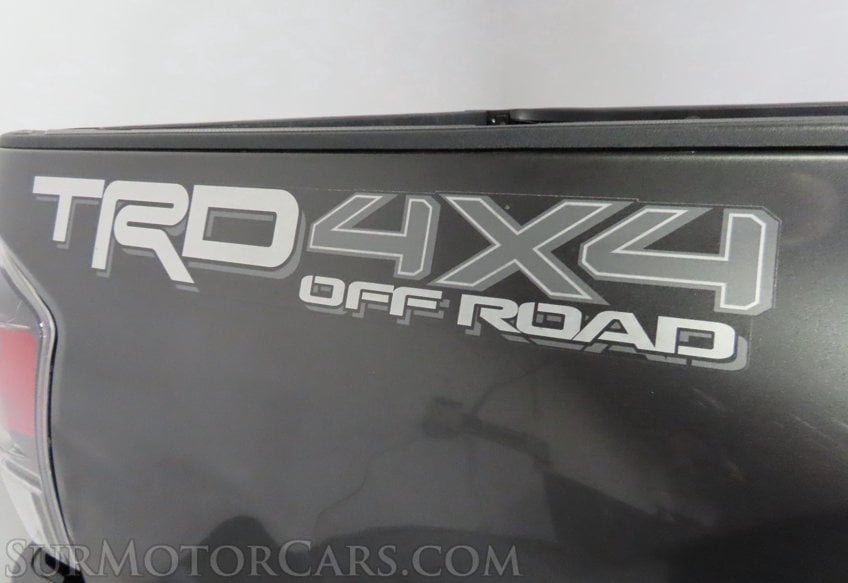 2018 Toyota Tacoma TRD Off-Road - Image 36