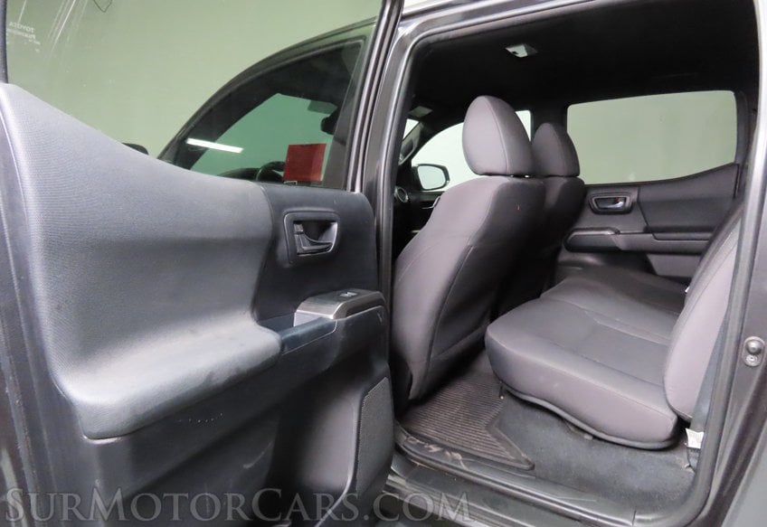 2018 Toyota Tacoma TRD Off-Road - Image 49